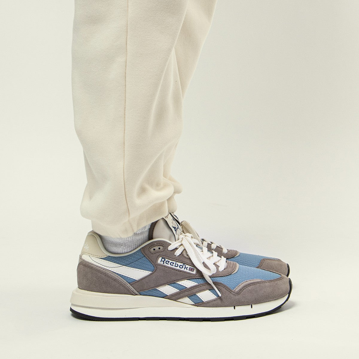 Reebok CLASSIC NYLON 89 リーボック クラシックナイロン 89 100230500【メンズ スニーカー シューズ ランニングスタイル スウェード 25FW】