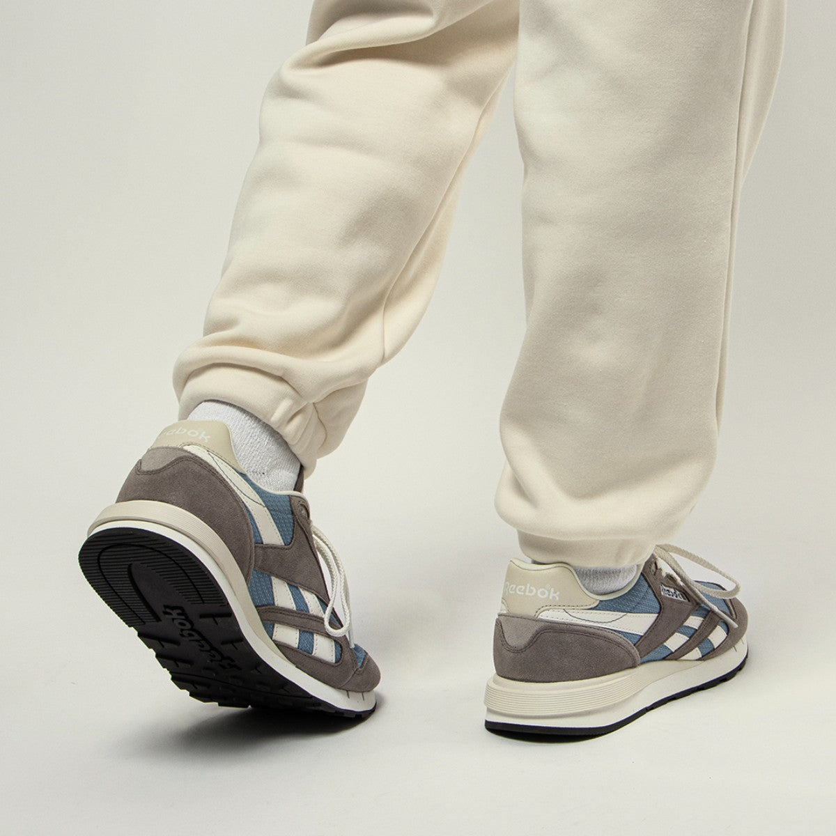 Reebok CLASSIC NYLON 89 リーボック クラシックナイロン 89 100230500【メンズ スニーカー シューズ ランニングスタイル スウェード 25FW】