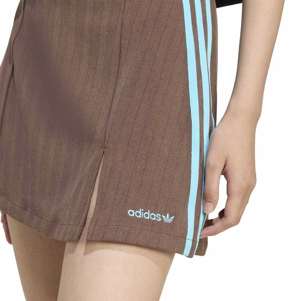 adidas Originals TAILORED SKIRT アディダスオリジナルス テーラードスカート TE741【レディース ミニスカート テーラード スリーストライプ スポーティー 25FW】