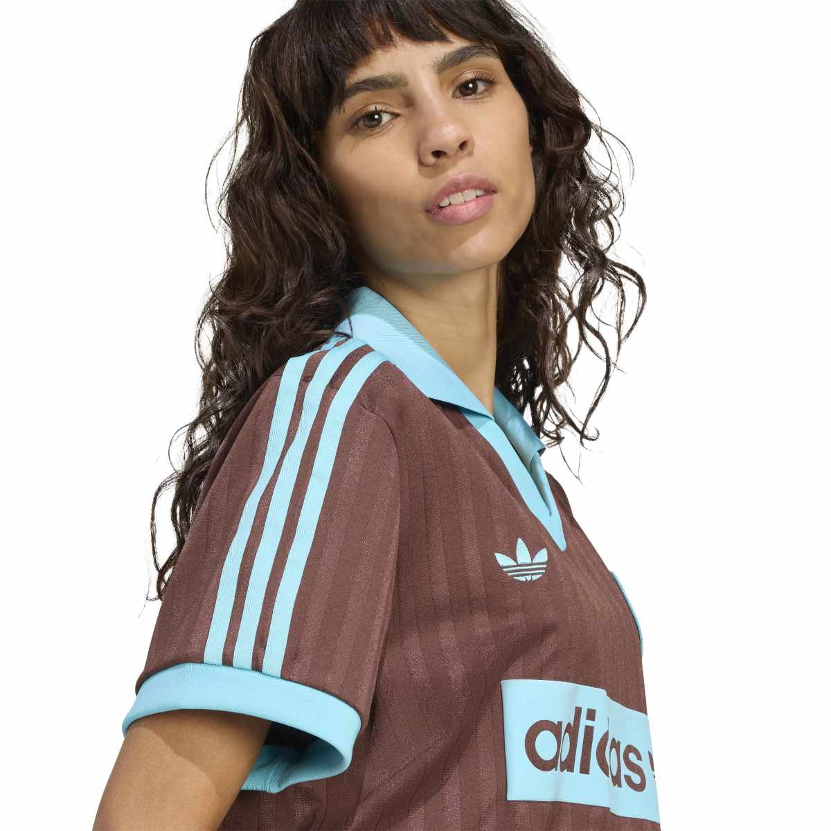 adidas Originals GRAPHIC FOOTBALL INSPIRED JERSEY アディダスオリジナルス サッカー インスパイアード グラフィック ジャージ TX151【レディース 半袖Tシャツ ジャージ ユニフォーム カジュアル 25FW】