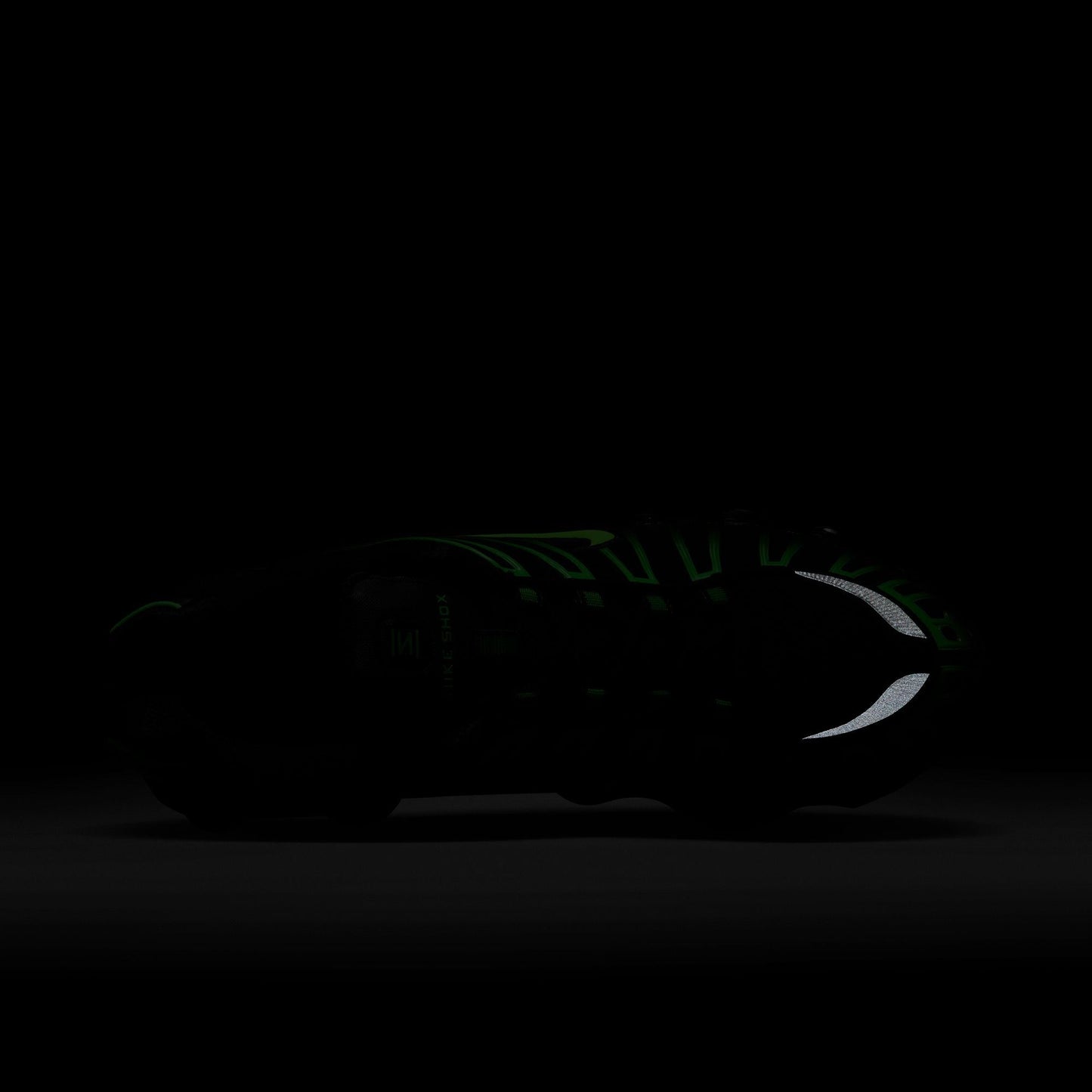 NIKE Shox TL ナイキ ショックス TL AV3595-012【メンズ スニーカー シューズ 25FW】