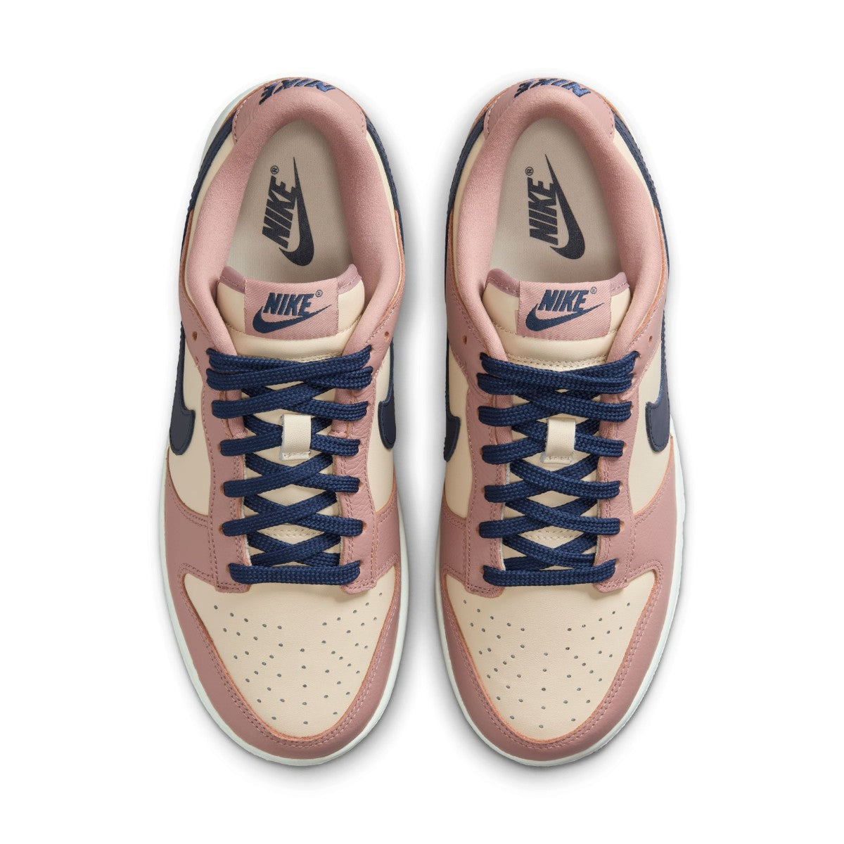 Wmns Dunk Low SE