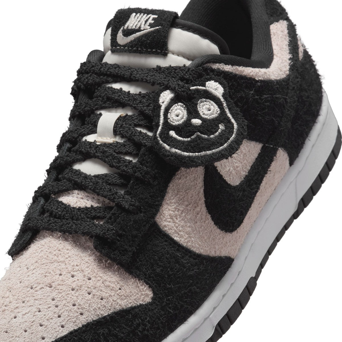 NIKE Dunk Low Retro SE ナイキ ダンク ロー レトロ SE IB2990-100【メンズ スニーカー ローカット パンダ スウェード 25FW】