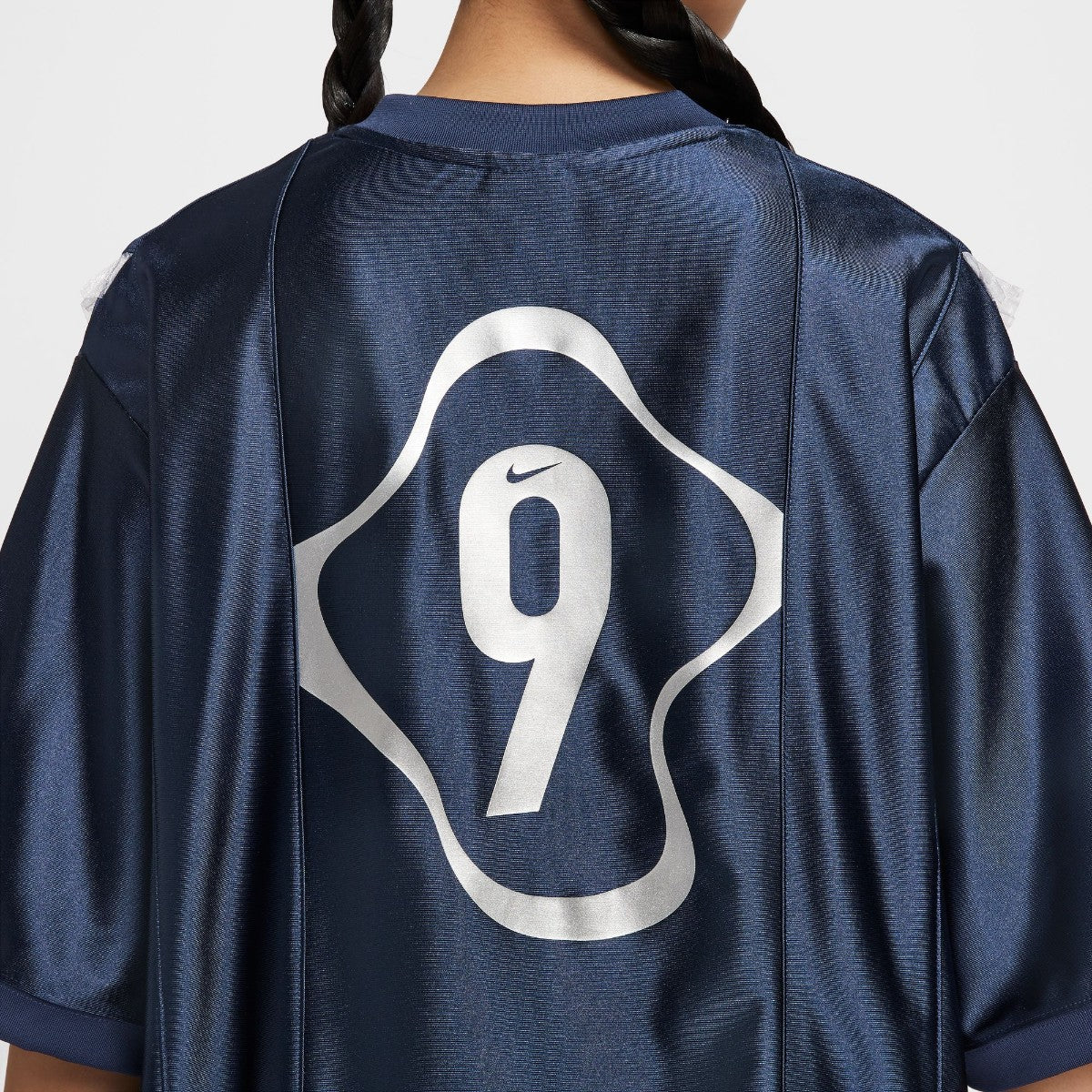 NIKE Women's NSW Short-Sleeve Graphic Jersey Top ナイキ ウィメンズ NSW ショートスリーブ グラフィック ジャージー トップ II1939【レディース トップス ジャージーシャツ レース切り替え オーバーサイズ 光沢ニット 洗濯機OK 25FW】