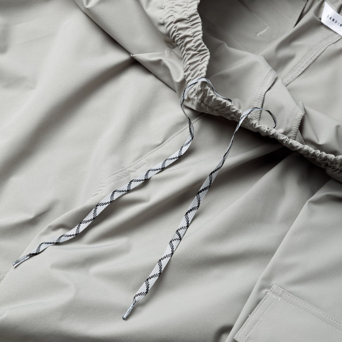 Sandinista 2way Stretch Tuck Cargo Shorts サンディニスタ 2ウェイ ストレッチ タック カーゴ ショーツ 60425SU02-BT【メンズ ハーフパンツ 短パン 無地 撥水 ストレッチ 25SS】