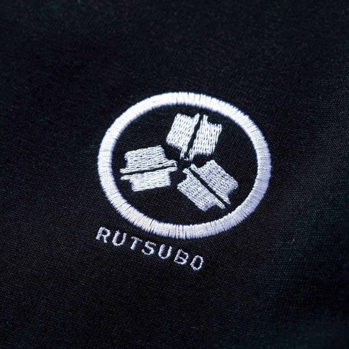 坩堝 REFLECT KAMON S/S T-Shirts RUTSUBO リフレクト 家紋 ショートスリーブ Tシャツ R25-KAMON-TS【メンズ 半袖Tシャツ リフレクター ワンポイント バックプリント グラフィック 25SS】