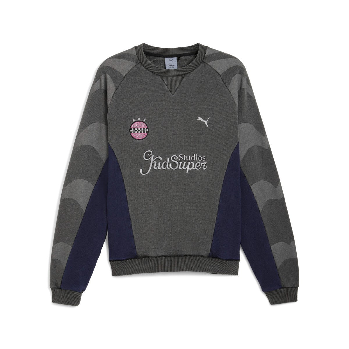 PUMA PUMA x KIDSUPER CREW プーマ プーマ x キッドスーパー クルー 632364【メンズ トップス クルーネック オーバーサイズ スポーツウェア コラボ 25FW】