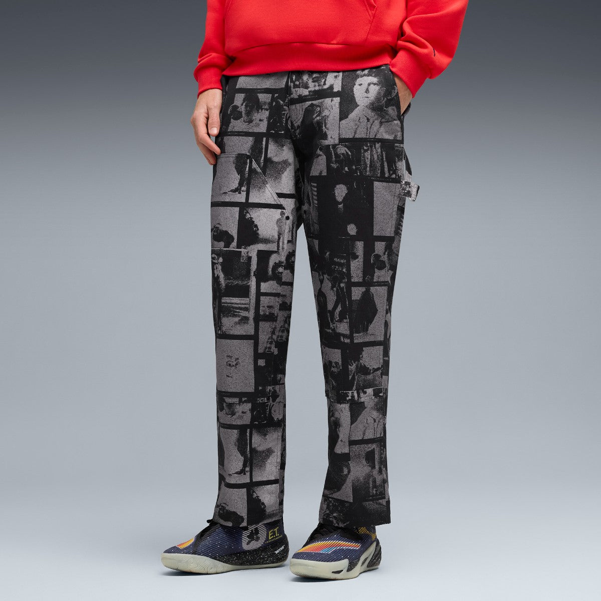 PUMA HOOPS x E.T. TWILL PANT プーマ HOOPS x E.T. ツイル パンツ 633102【メンズ パンツ ボトムス グラフィック 総柄 映画 コラボ 25FW】