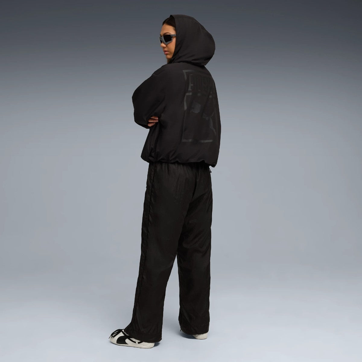 PUMA PUMA x ROSE OVERSIZED HALF-ZIP PADDED JACKET プーマ プーマ x ロゼ オーバーサイズド ハーフジップ パデッド ジャケット 633797【レディース アウター ジャケット ハーフジップ コラボ 25FW】