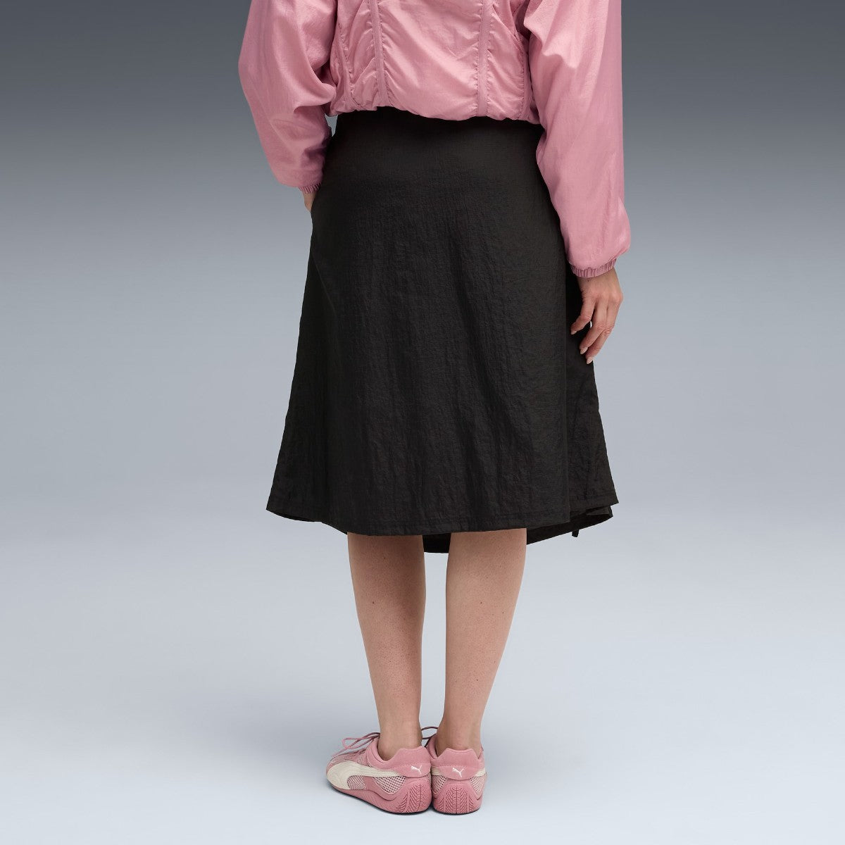 PUMA DARE TO WOVEN MIDI SKIRT プーマ DARE TO ウーブン ミディ スカート 633976【レディース スカート レギュラーフィット リップストップ ロング丈 リサイクル素材 25FW】