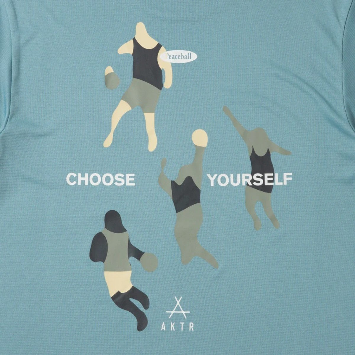 AKTR FREE MOTION SPORTS TEE アクター フリー モーション スポーツ Tシャツ 225-001005【メンズ 半袖Tシャツ スポーツウェア グラフィック 25FW】