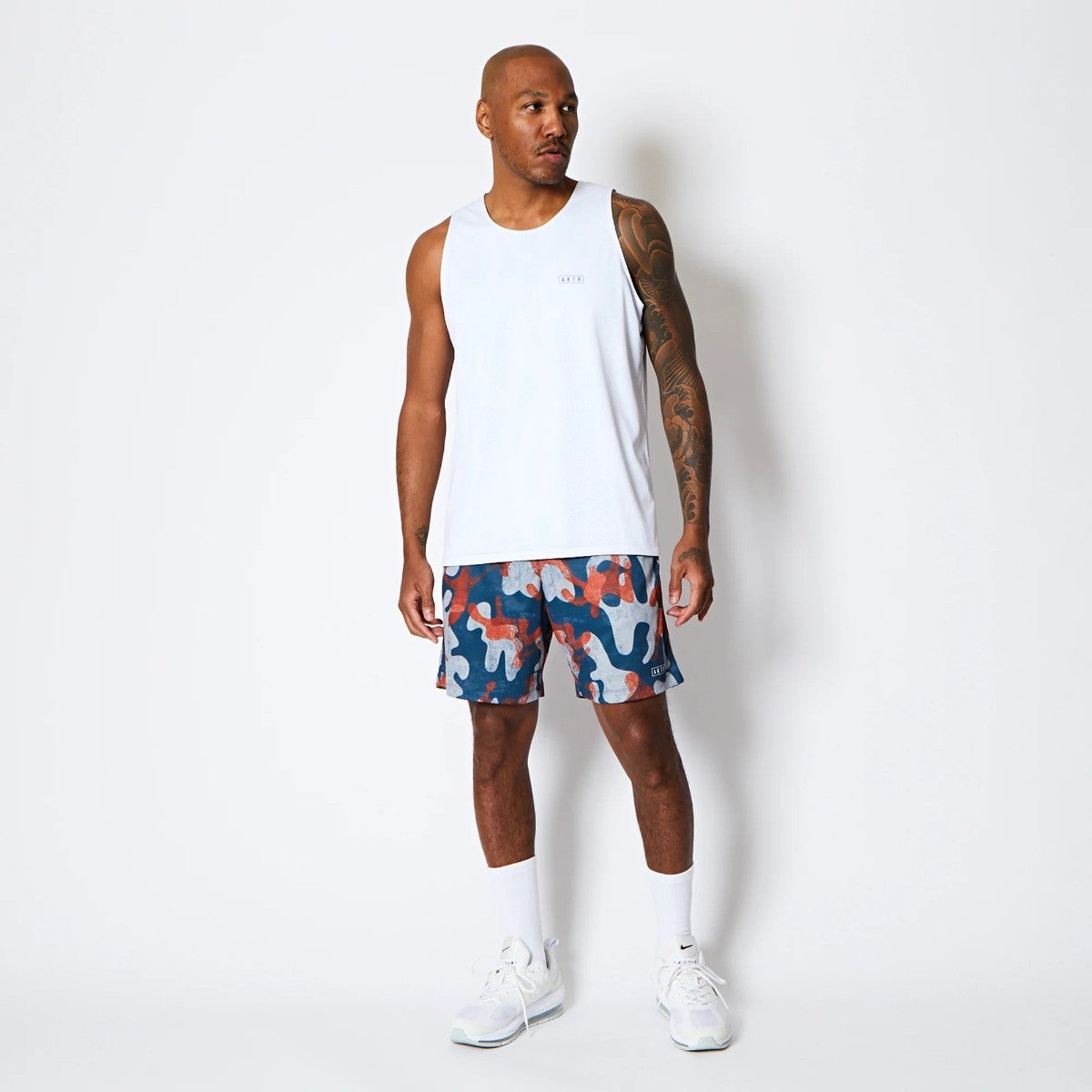 AKTR PLAY CAMO 6.5-INCH SHORTS NV アクター プレイ カモ 6.5インチ ショーツ NV 225-013002【メンズ ハーフパンツ ショーツ カモフラージュ 総柄 25FW】