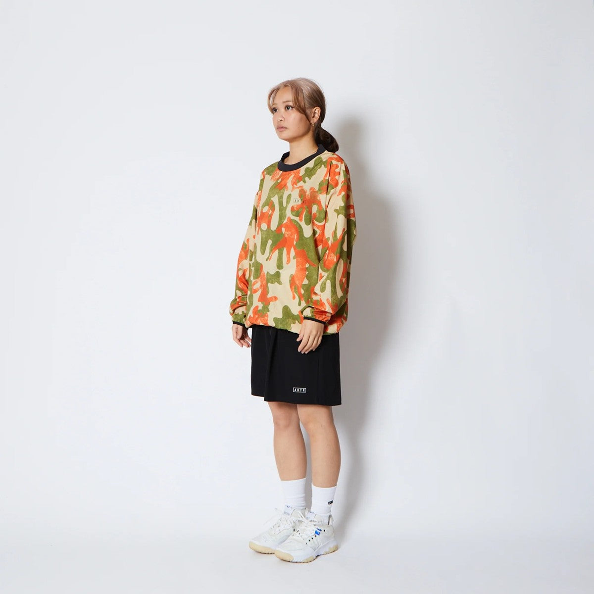 AKTR PLAY CAMO PULLOVER SHTG SHIRTS アクター プレイ カモ プルオーバー シューティング シャツ 225-021010【メンズ 長袖 シャツ カットソー カモフラージュ バスケットボール 吸汗速乾 25FW】