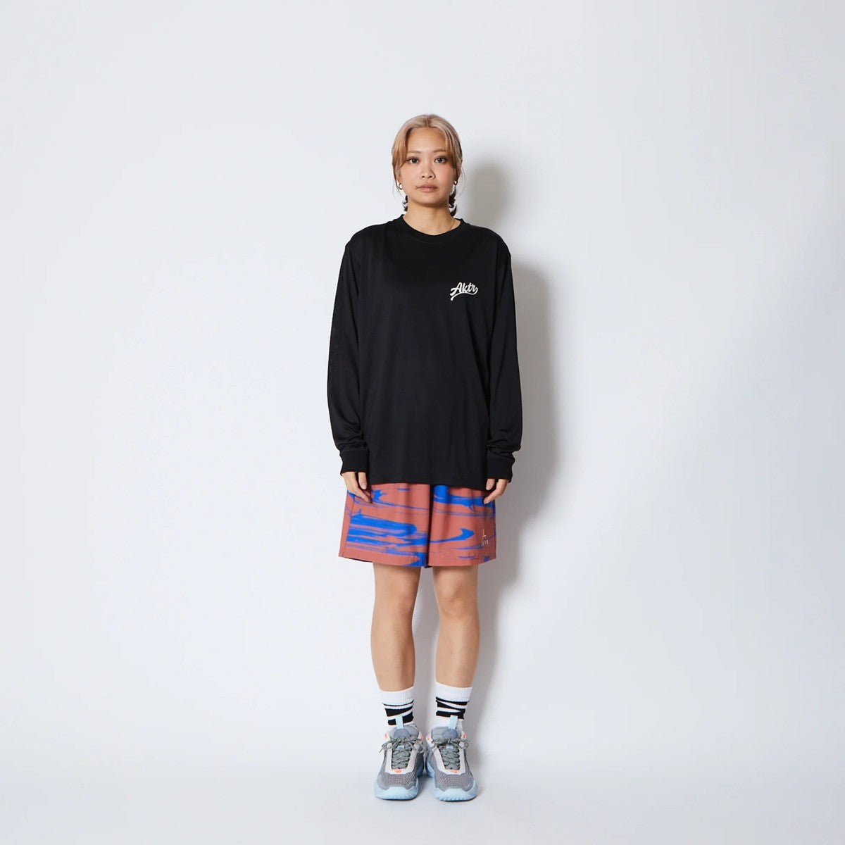 AKTR TORSION NICK L/S SPORTS TEE アクター トーション ニック ロングスリーブ スポーツ Tシャツ 225-022005【メンズ Tシャツ スポーツ 長袖 グラフィック トレーニング 25FW】
