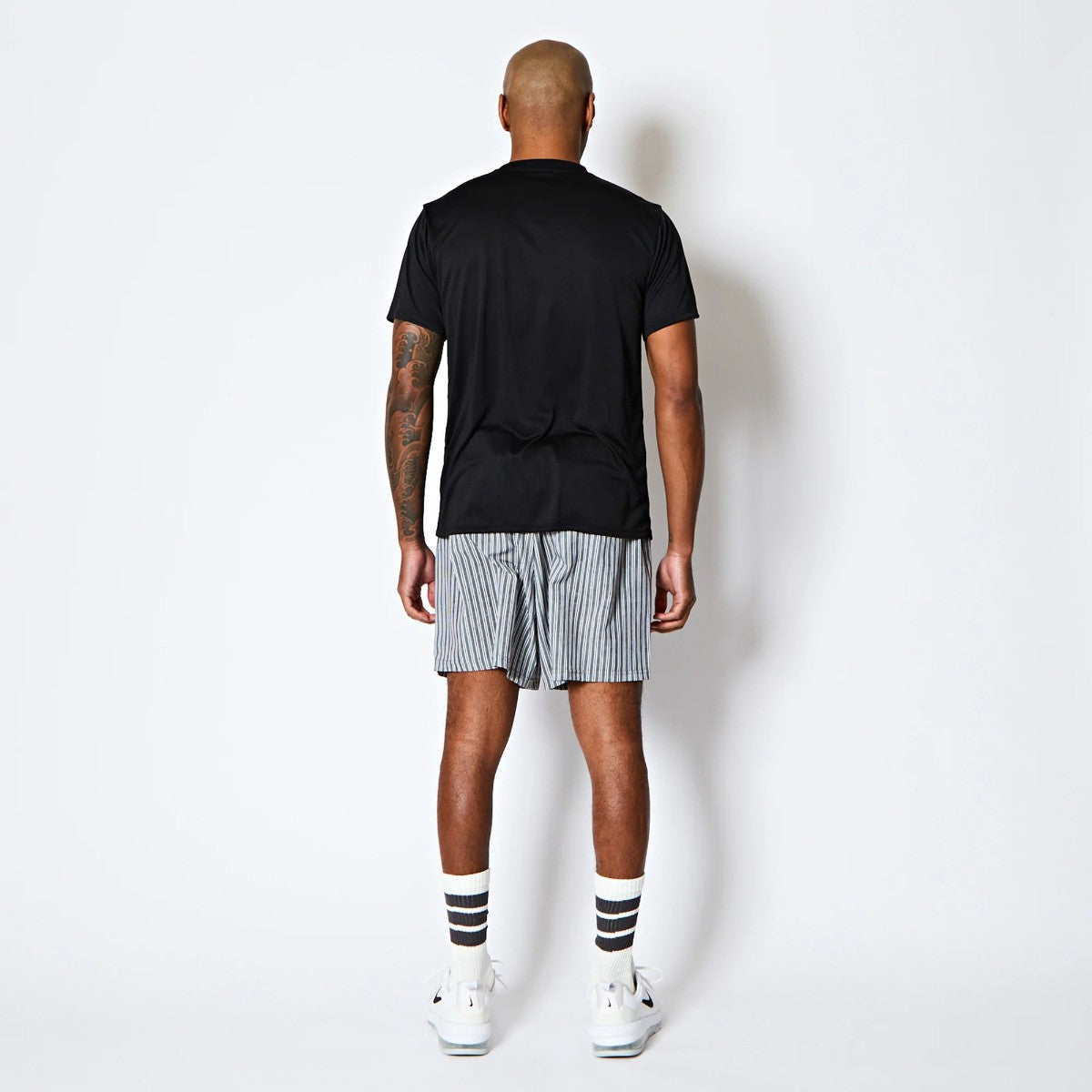 AKTR FREEDOM LOGO SPORTS TEE アクター フリーダム ロゴ スポーツティー 225-028005【メンズ 半袖Tシャツ グラフィック ロゴ フロントプリント 25FW】