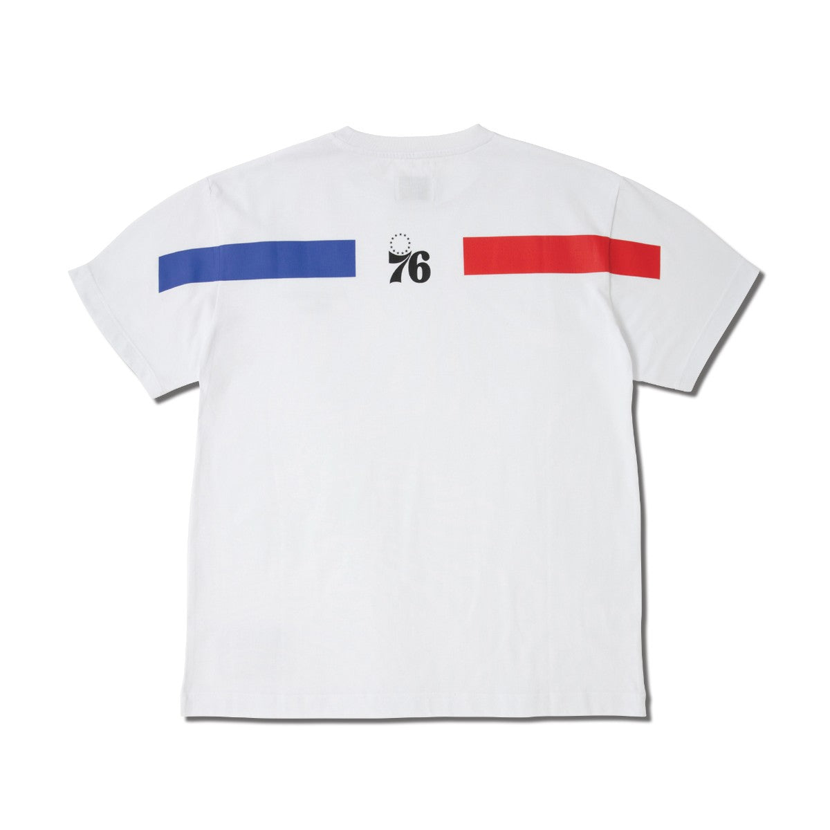 AKTR NBAxAKTR BACK LINE TEE PHI アクター NBAxAKTR バックラインTシャツ PHI 225-050005【メンズ 半袖Tシャツ チームロゴ ワンポイント 25SS】