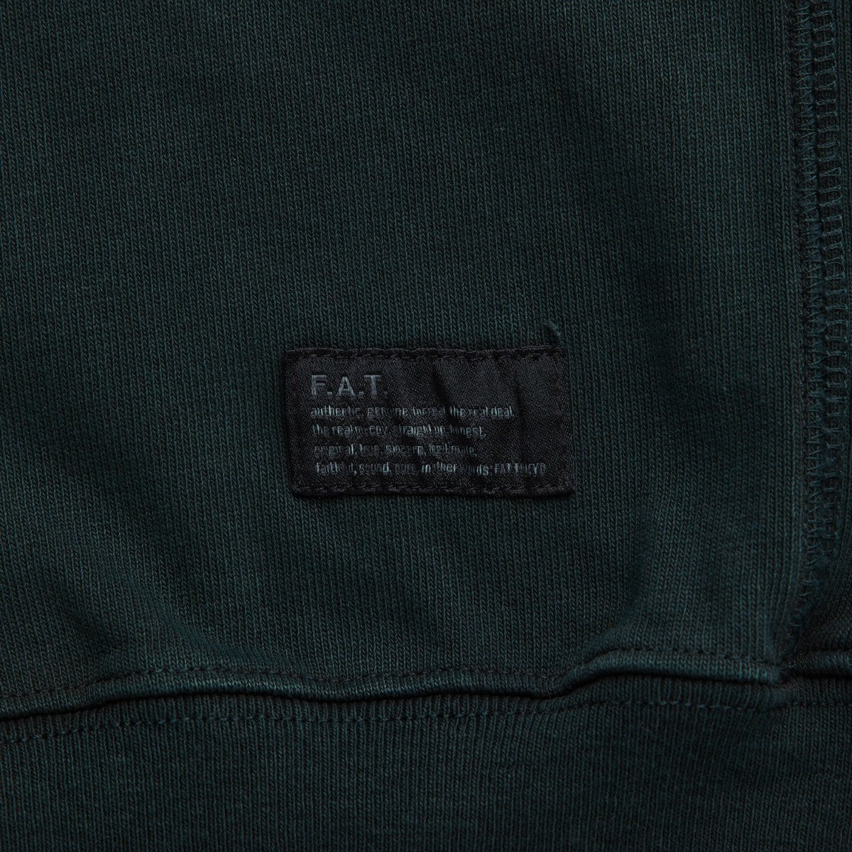 FAT FADEMENTIC エフエイティー フェイドメンティック F32520-CT13【メンズ クルーネック ピグメント加工 BIGシルエット スウェットライク ロゴ刺繍 25FW】