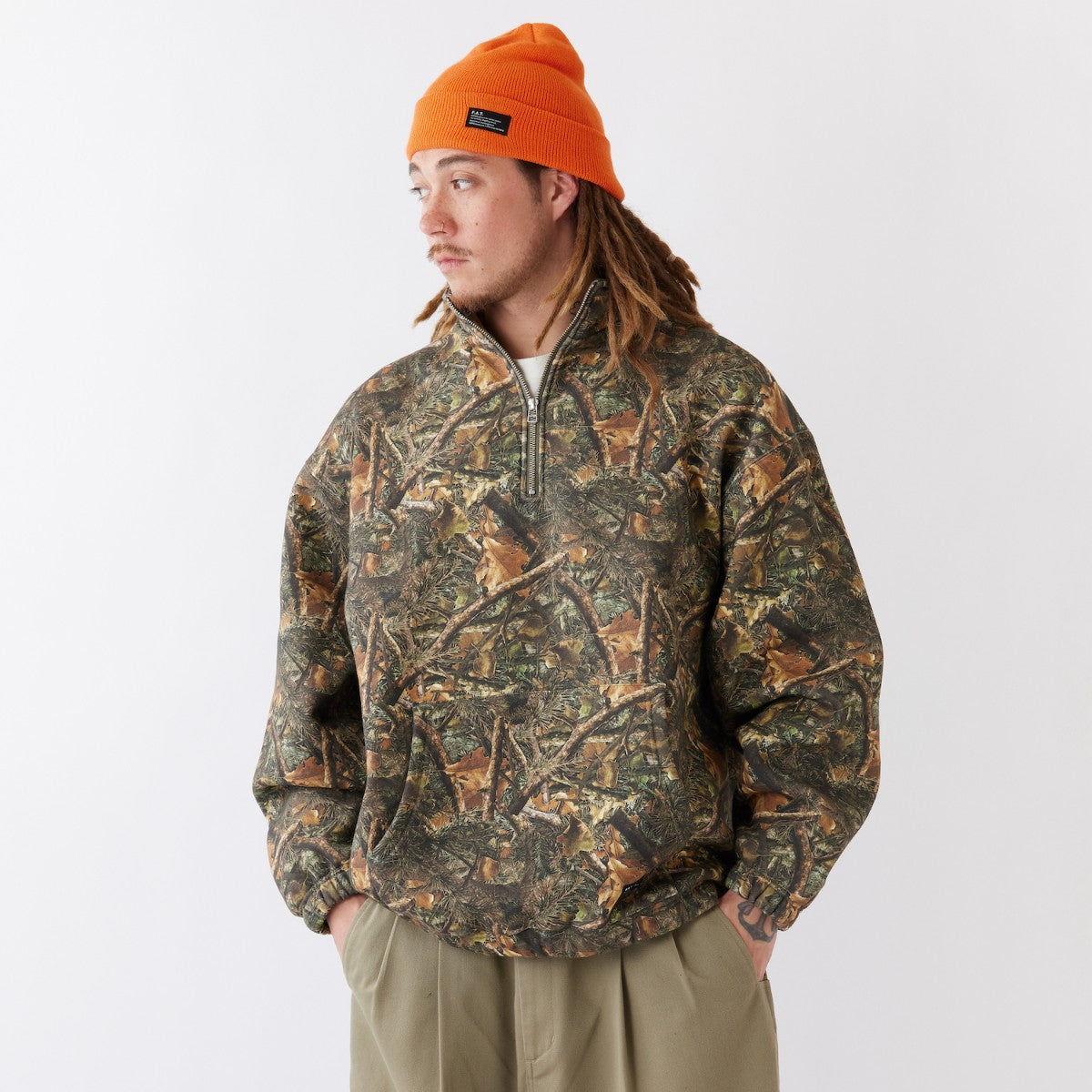 FAT WOODSFIELD.HALF エフエイティー ウッズフィールド.ハーフ F32520-SW12【メンズ ハーフジップ スウェット カモフラージュ 裏毛 25FW】