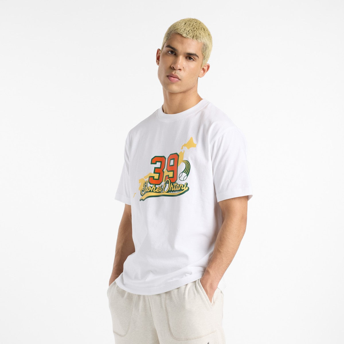 New Balance Shohei Ohtani Memories Short Sleeve T-Shirt “39” Japan ニューバランス 大谷翔平 メモリーズ ショートスリーブ Tシャツ ”39” Japan MT51747【メンズ 半袖Tシャツ シグネチャーコレクション グラフィック 25FW】