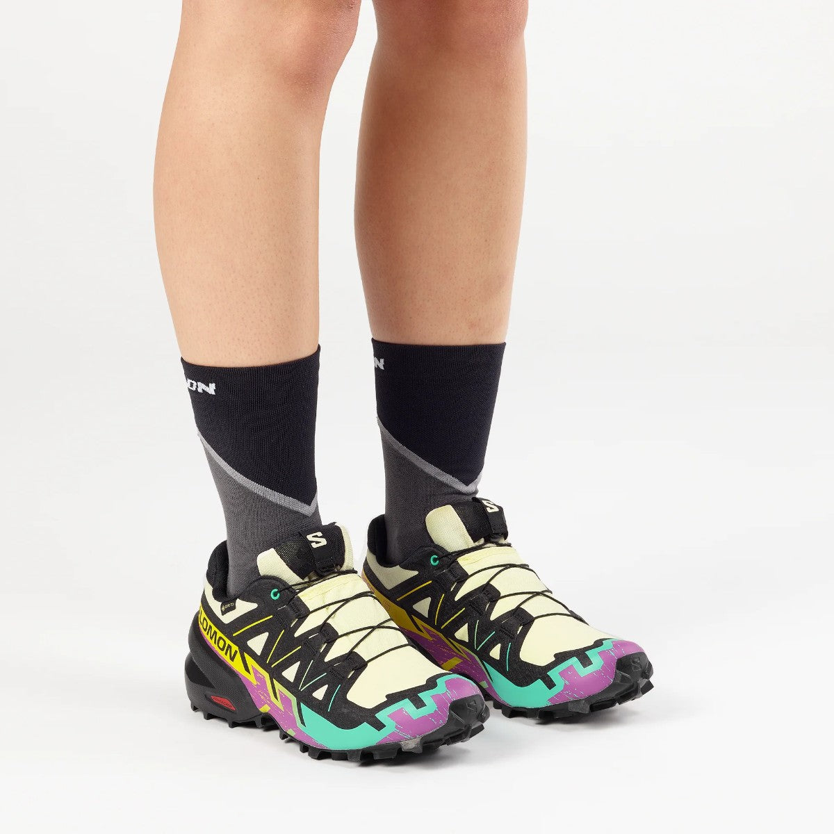 SALOMON SPEEDCROSS 6 GORE-TEX サロモン スピードクロス 6 ゴアテックス L47880200【レディース トレイルランニング 防水 グリップ 耐久性 クッション性 安定性 25FW】