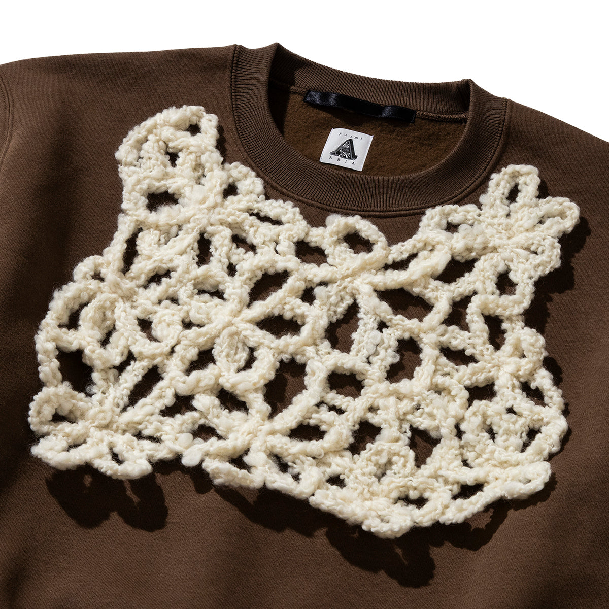 YuumiARIA EMBROIDERY SWEAT ユウミアリア エンブロイダリースウェット 252-AC008【レディース スウェット 長袖 刺繍 25FW】