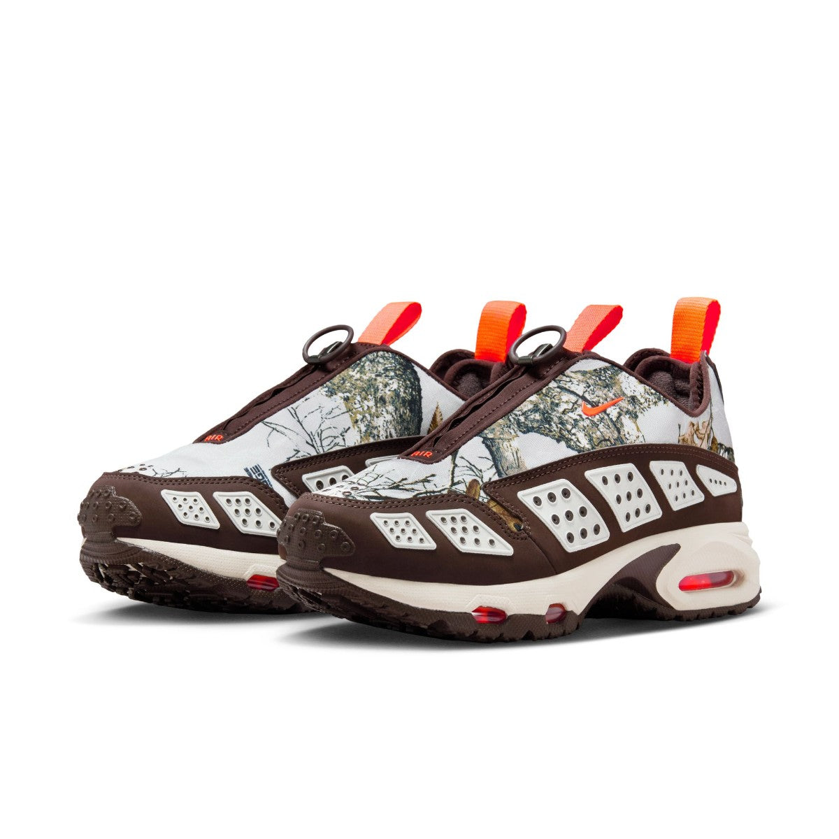 NIKE Air Max Sndr ナイキ ウィメンズ エア マックス SNDR IB2476-100【レディース クッション 反応性 通気性 軽量性 快適性 サポート 25FW】