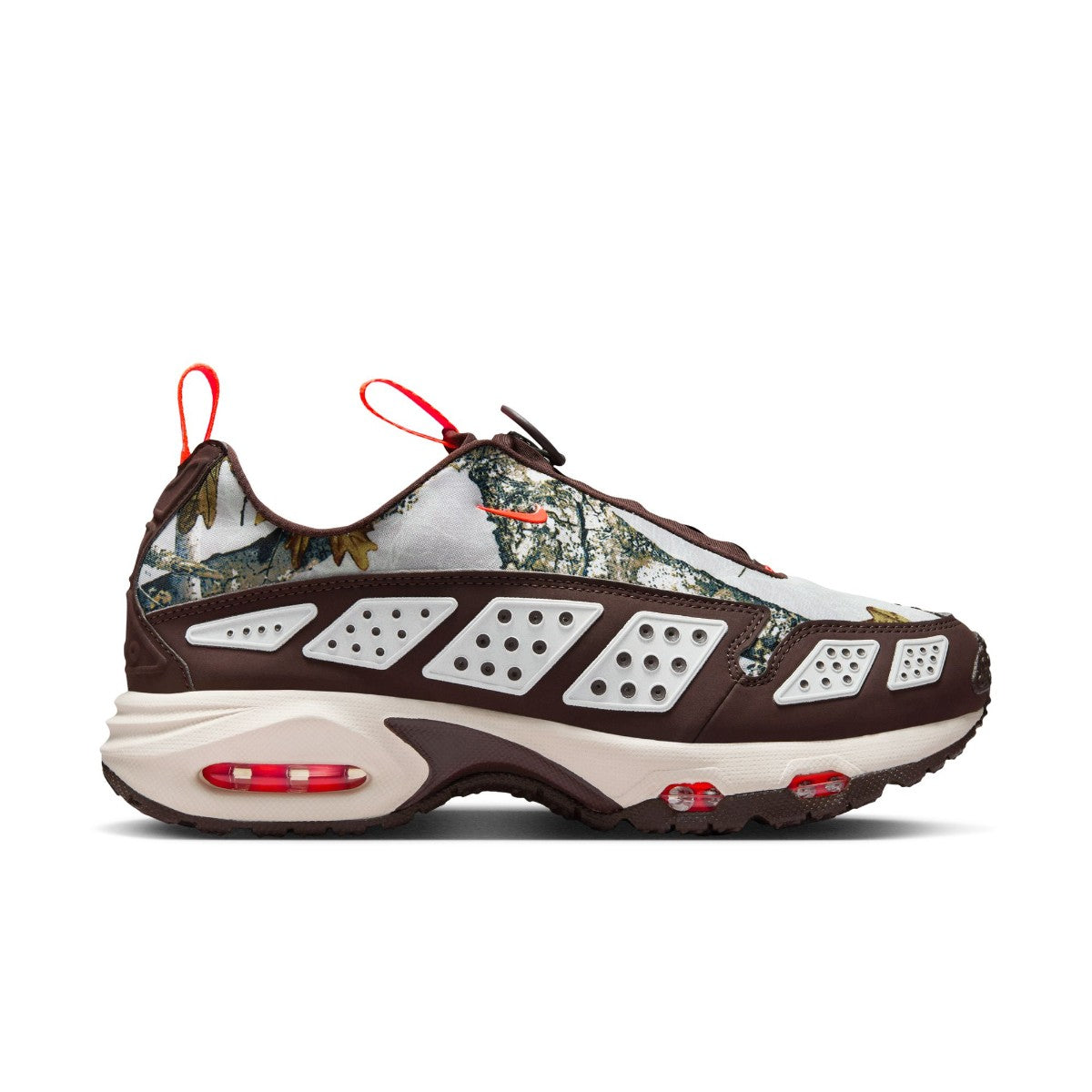 NIKE Air Max Sndr ナイキ ウィメンズ エア マックス SNDR IB2476-100【レディース クッション 反応性 通気性 軽量性 快適性 サポート 25FW】