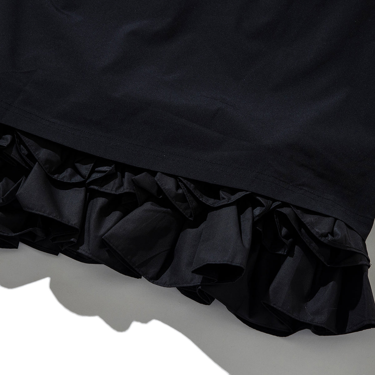 FRILL LAYER NYLON ONE-PIECE