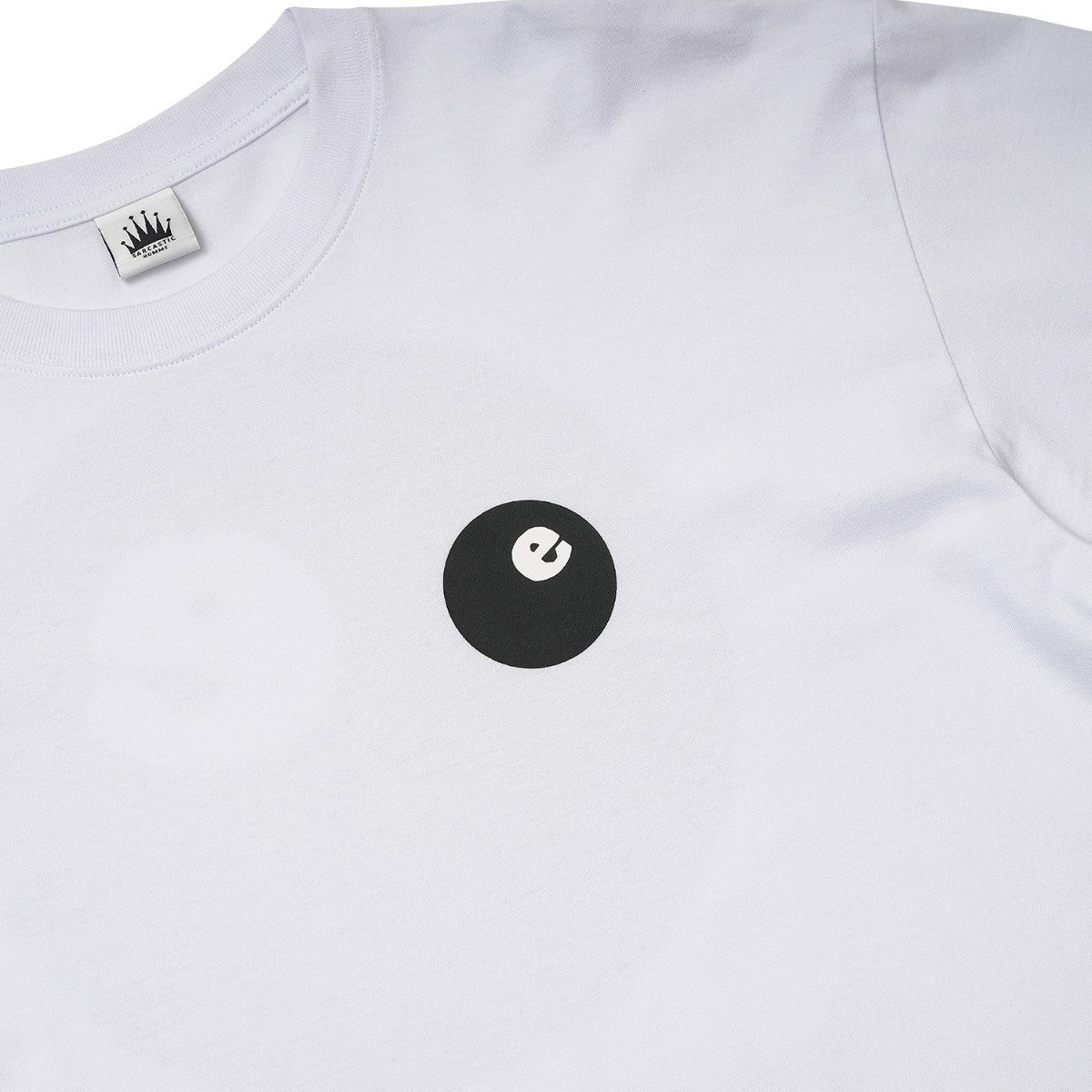 SARCASTIC E Ball 25 Short Sleeve Tee サキャスティック イーボール 25 ショートスリーブ ティー SAR252011【メンズ 半袖Tシャツ シンプル ロゴ 25FW】