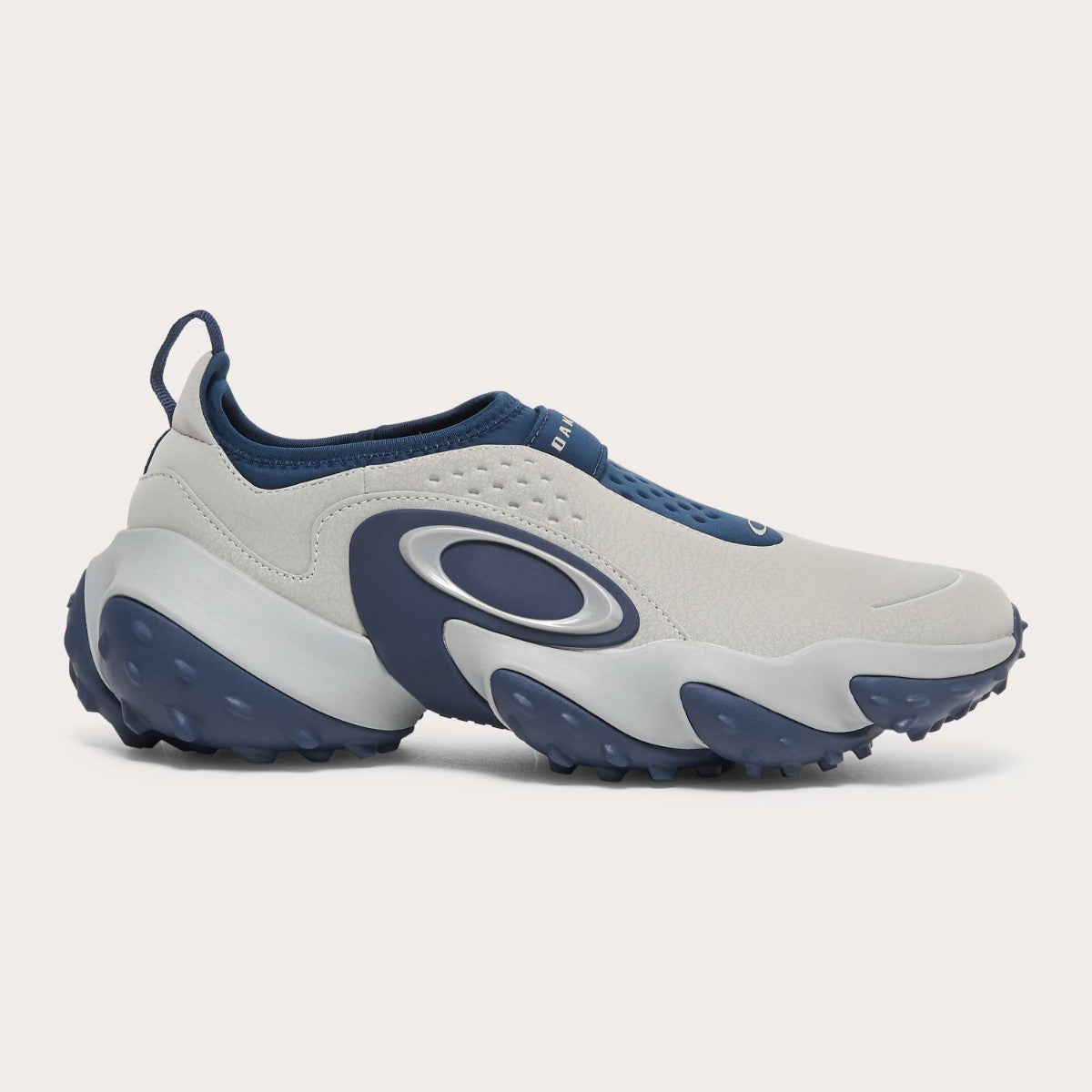 OAKLEY Edge Icon オークリー エッジ アイコン FOF100539-NVXGY【メンズ ゴルフシューズ スパイクレス 撥水 快適 グリップ 25FW】