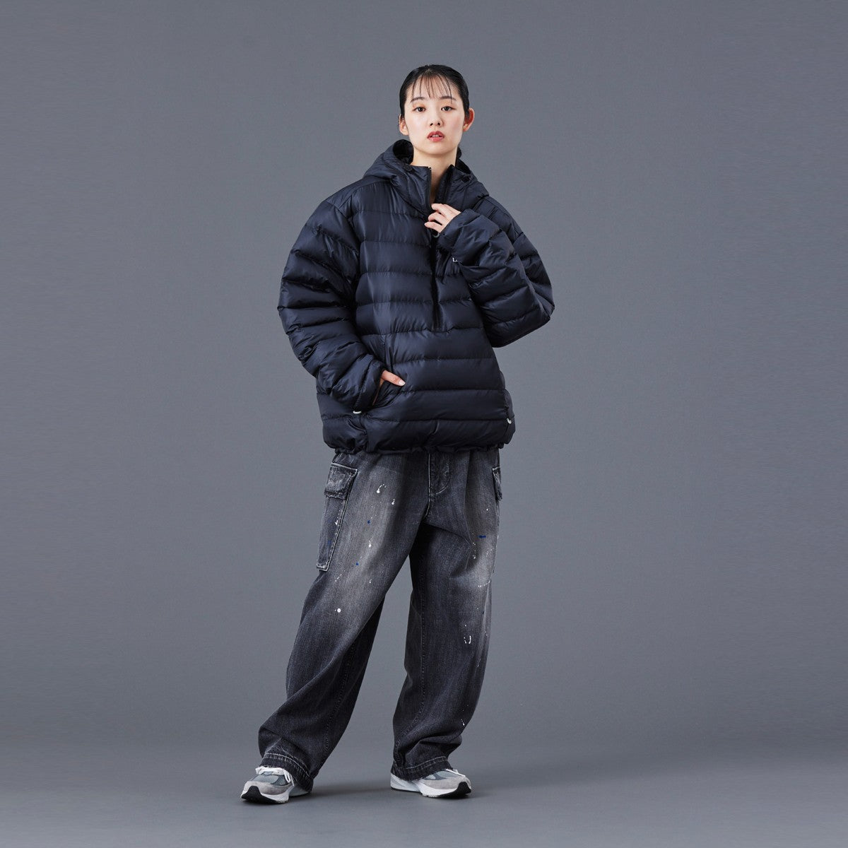 Liberaiders DOWN HALF ZIP HOODIE リベレイダース ダウン ハーフジップ フーディ 77009【メンズ ダウン フーディ 撥水 軽量 防寒性 リップストップ 静電気防止 25FW】