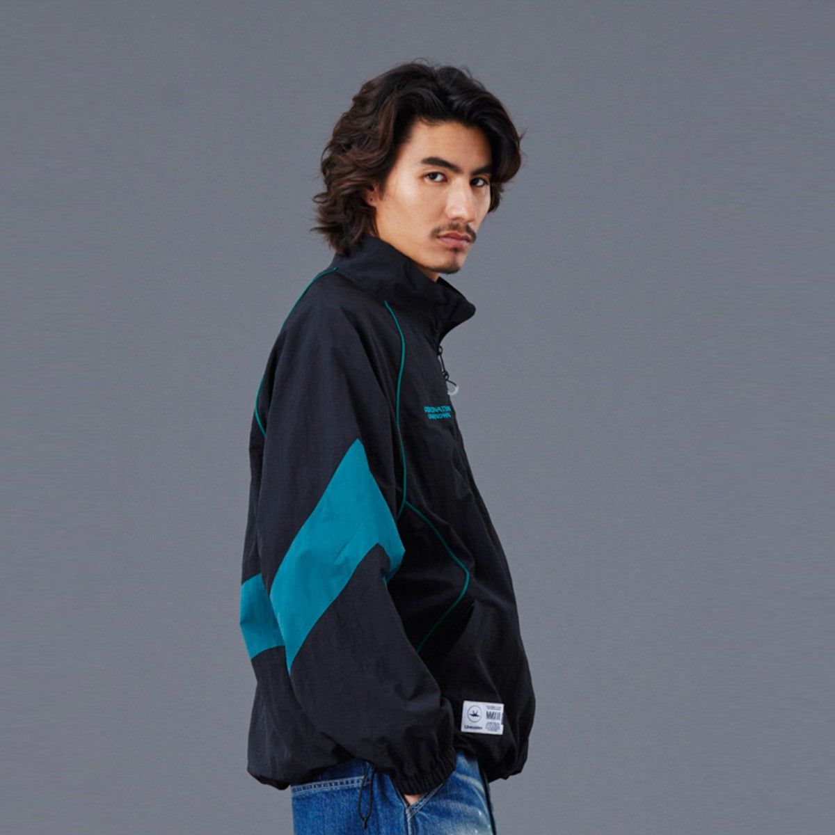 Liberaiders NYLON HALF ZIP リベレイダース ナイロン ハーフジップ 77016【メンズ アウター ナイロンジャケット ハーフジップ ウインドブレーカー スポーツ ミリタリー 25FW】