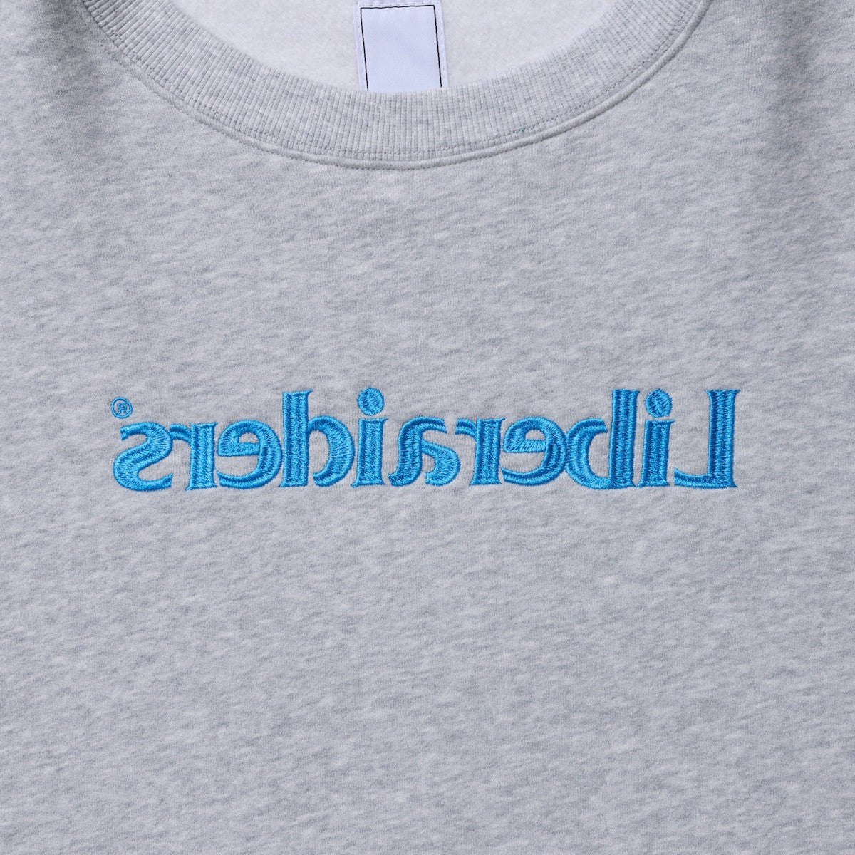 Liberaiders EMBROIDERY CREWNECK リベレイダース エンブロイダリー クルーネック 77317【メンズ スウェット クルーネック プルオーバー 裏起毛 トレーナー 刺繍ロゴ 25FW】