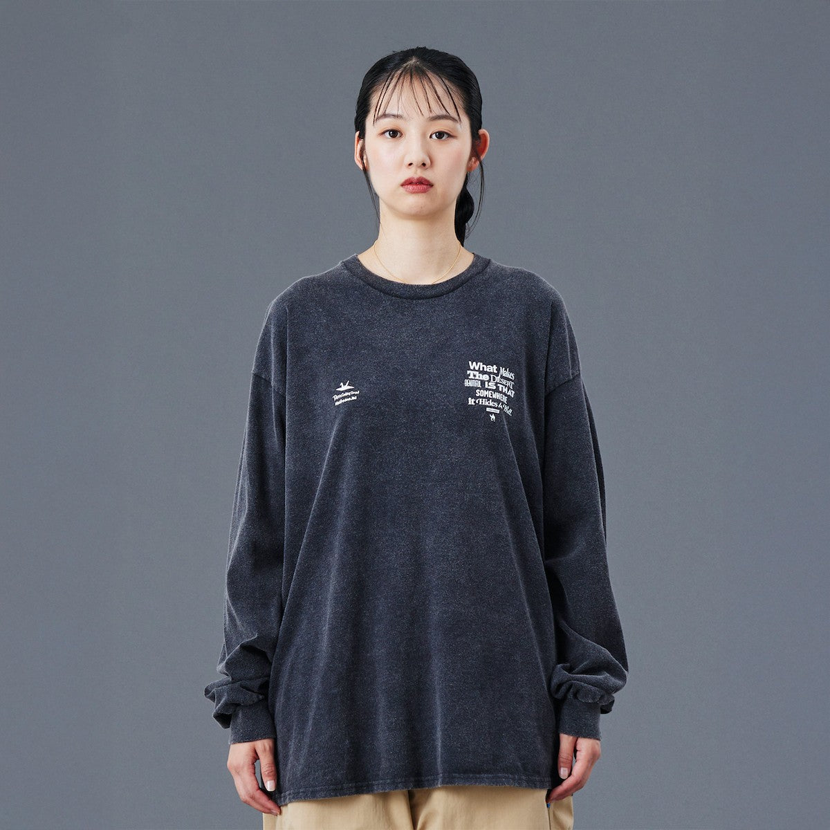 Liberaiders MULTI FONT L/S TEE リベレイダース マルチ フォント ロングスリーブ ティー 77505【メンズ 長袖Tシャツ 起毛 天竺 ヴィンテージ風 バックプリント 25FW】