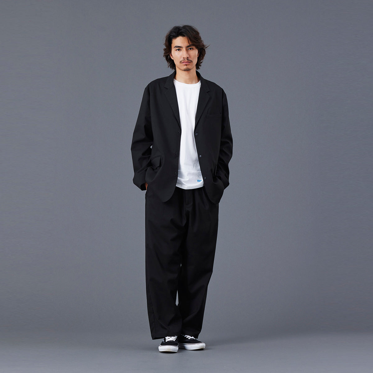 Liberaiders T/R TAPERED SLACKS リベレイダース T/R テーパード スラックス 77713【メンズ スラックス テーパードパンツ ワンタック カジュアル 25FW】