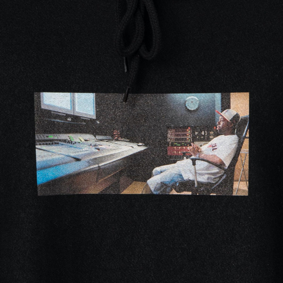 APPLEBUM “ERIC COLEMAN” SWEAT HOODIE-J アップルバム “エリック・コールマン” スウェット フーディ-J EC2510402【メンズ トップス フーディ パーカー フォトグラファー コラボ 25FW】