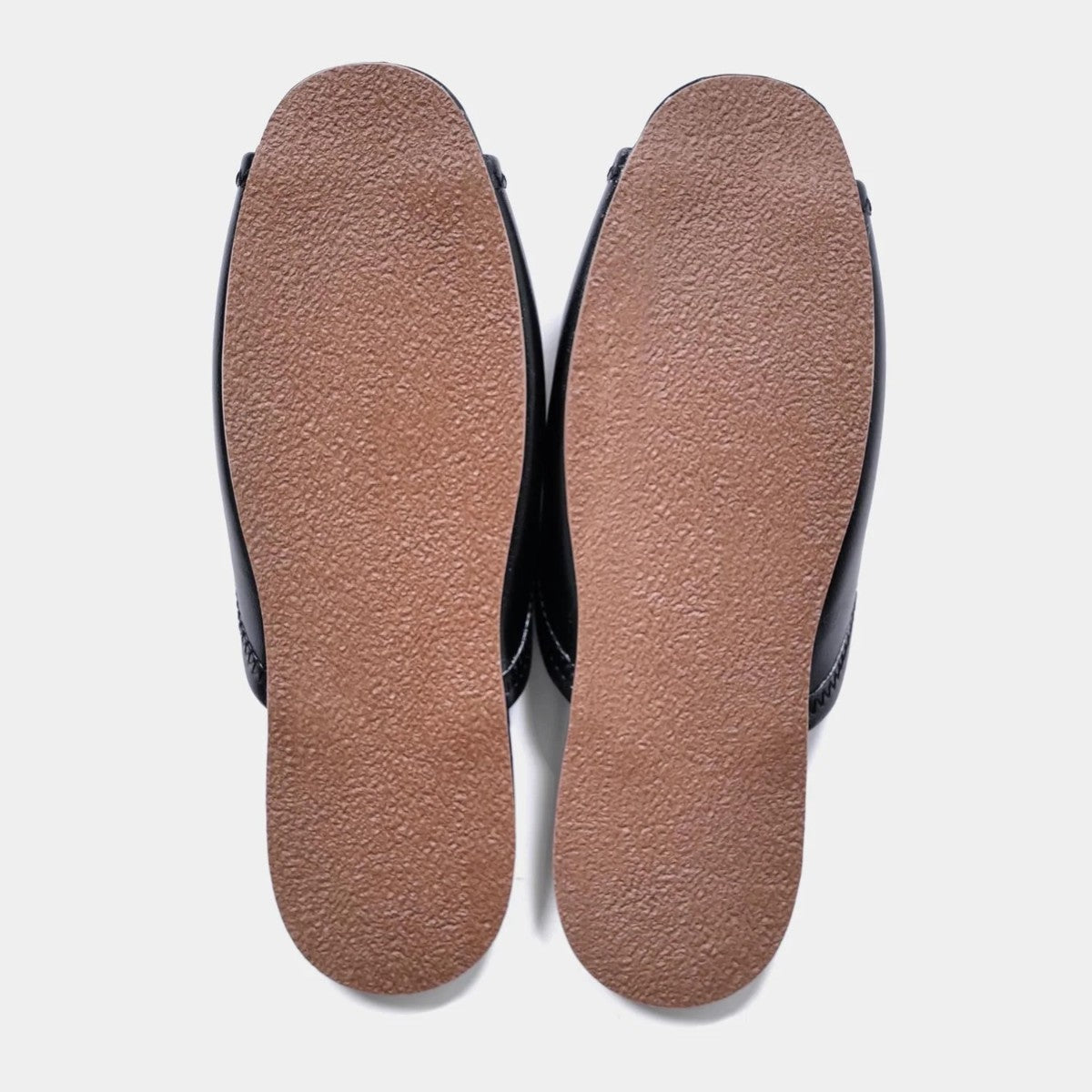 APPLEBUM Logo Slippers アップルバム ロゴ スリッパ 2521004【メンズ 室内用スリッパ レトロ ロゴ入り 25FW】