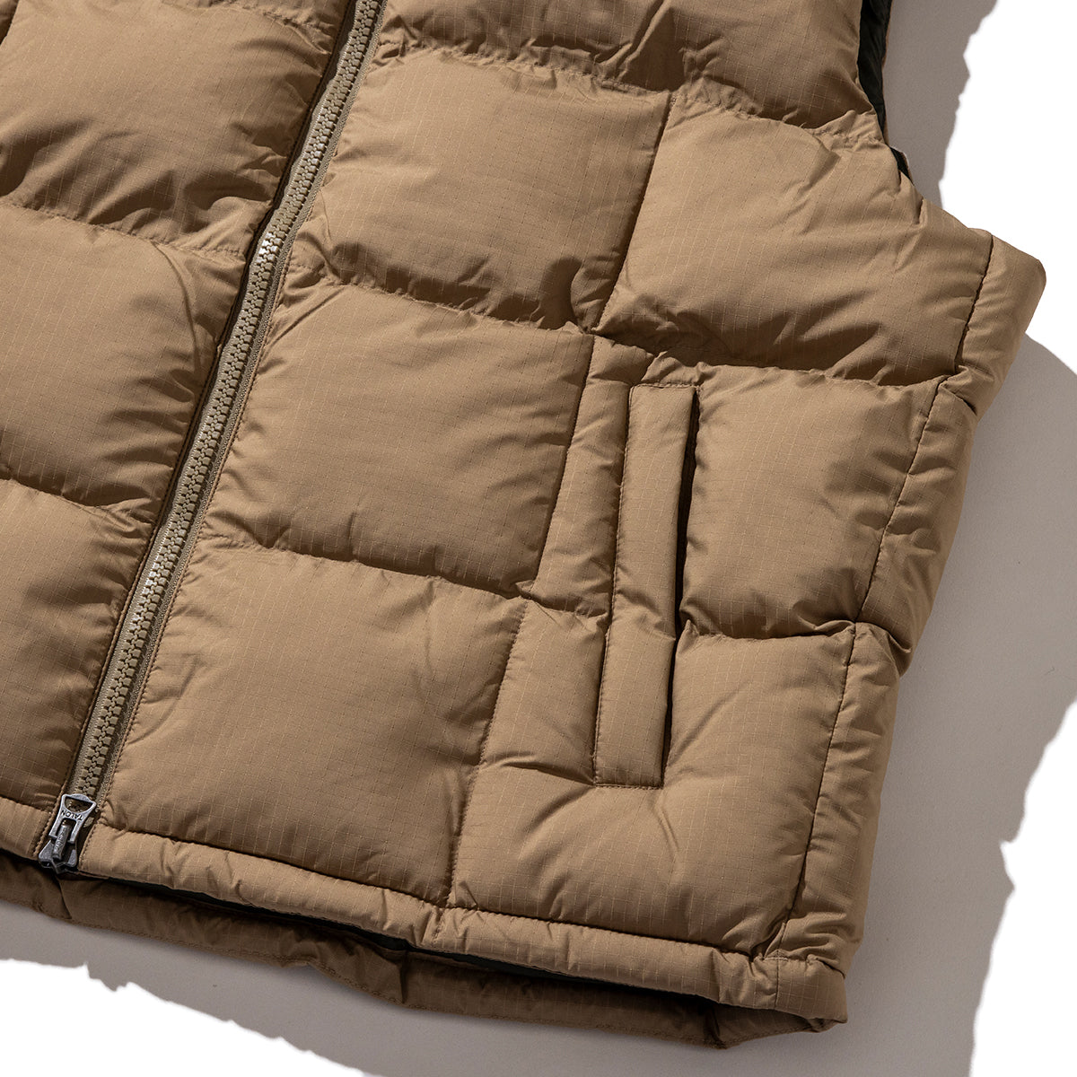 POLO RALPH LAUREN INSULATED QUILTED VEST ポロ ラルフ ローレン インサレーテッド キルテッド ベスト MNPOOTW1N220242250【メンズ ユニセックス ジップポケット モックネック 中綿入り 防寒 25FW】