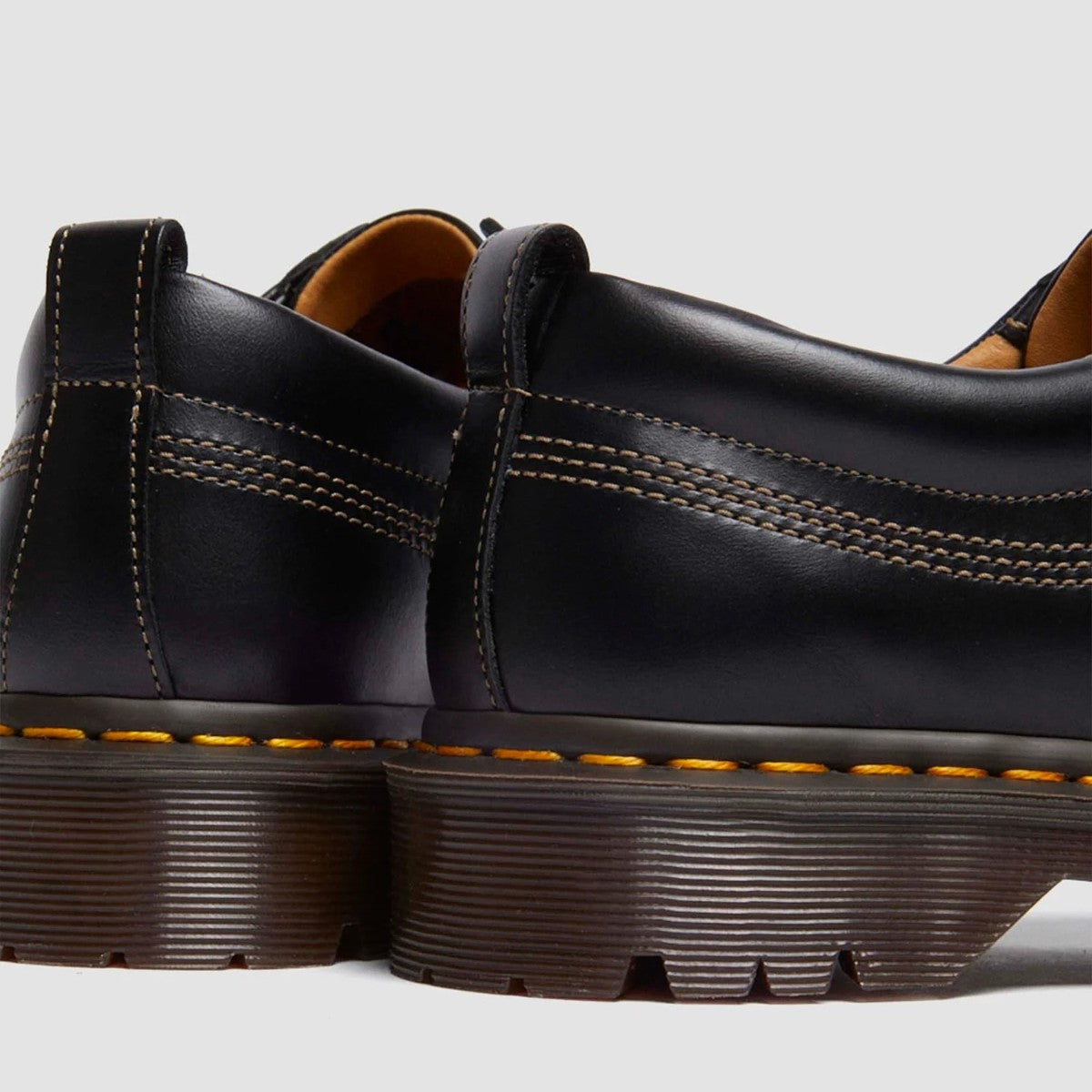 Dr. MARTENS LOWELL SHOES ドクターマーチン LOWELL シューズ DM-31816001-BK【メンズ カジュアルシューズ モックトゥ アナリンレザー 25FW】