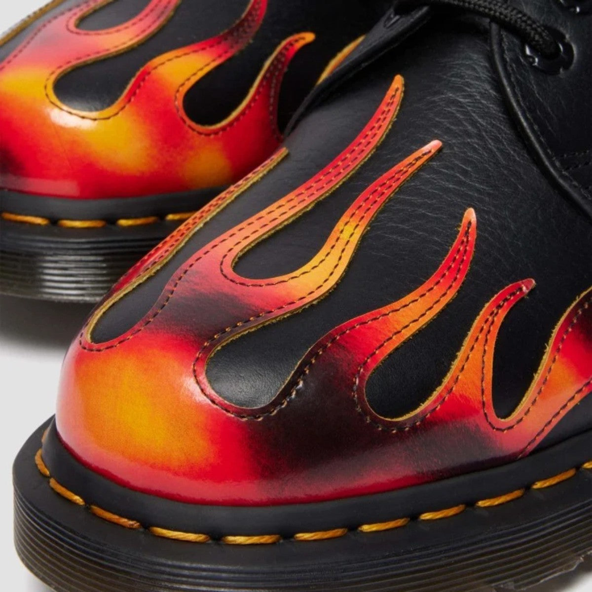 Dr. MARTENS 1461 FLAME 3 HOLE SHOE ドクターマーチン 1461 FLAME 3 ホール シューズ DM-41604001-BKRD【メンズ シューズ 3ホール フレーム アップリケ レザー 25FW】