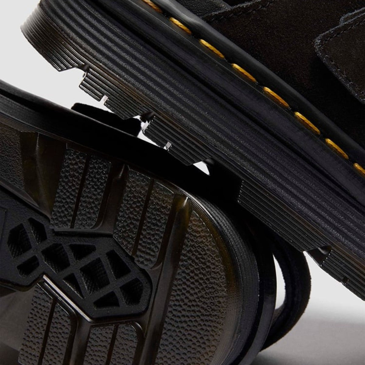 Dr. MARTENS ZEBZAG SANDAL ドクターマーチン ZEBZAG サンダル DM-42689001-BK【レディース サンダル スライド ストラップ 軽量 快適 25FW】