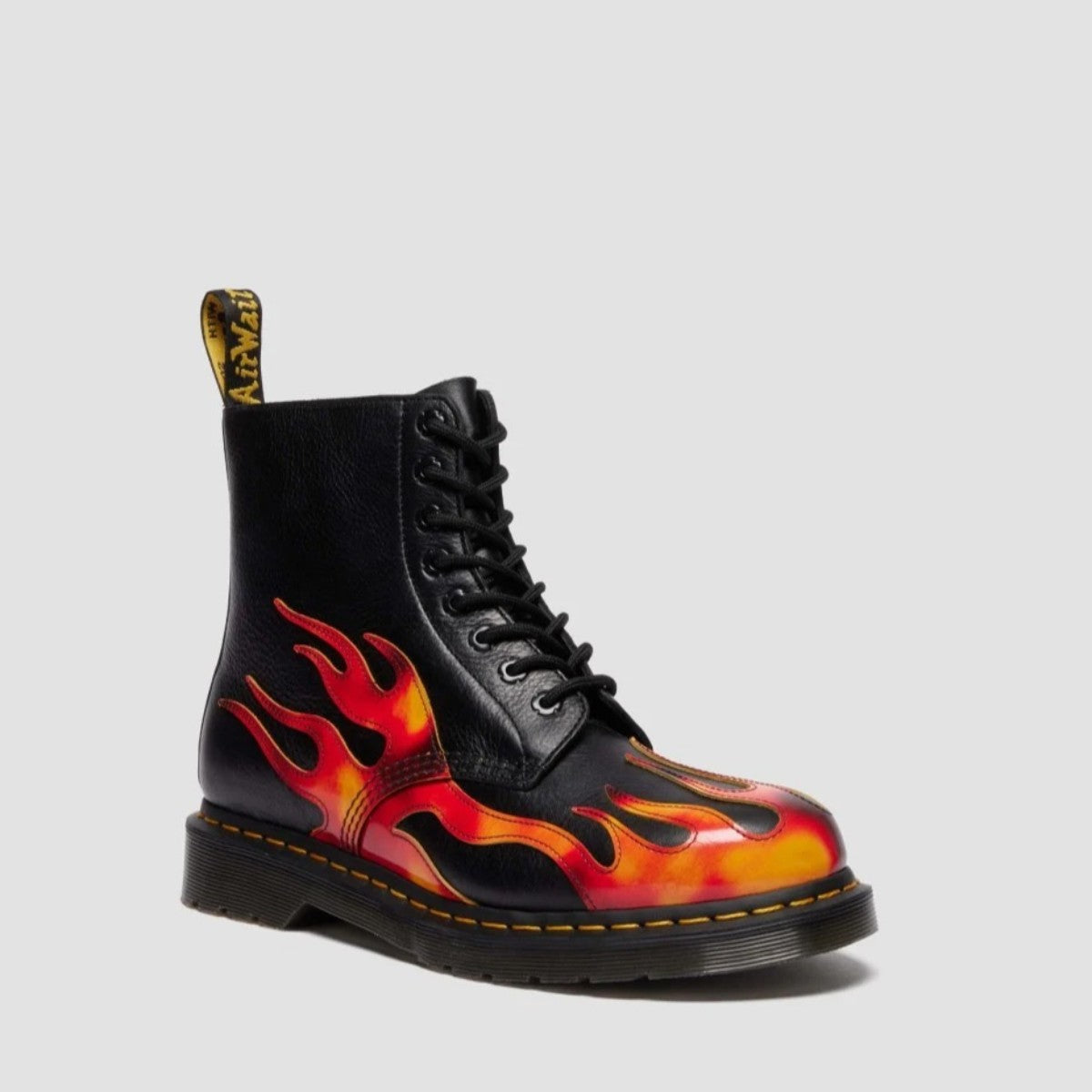 Dr. MARTENS 1460 PASCAL FLAME 8 HOLE BOOT ドクターマーチン 1460 PASCAL FLAME 8 ホール ブーツ DM41517001-BKRED【メンズ 8ホール ブーツ フレーム レザー DMSソール 25FW】