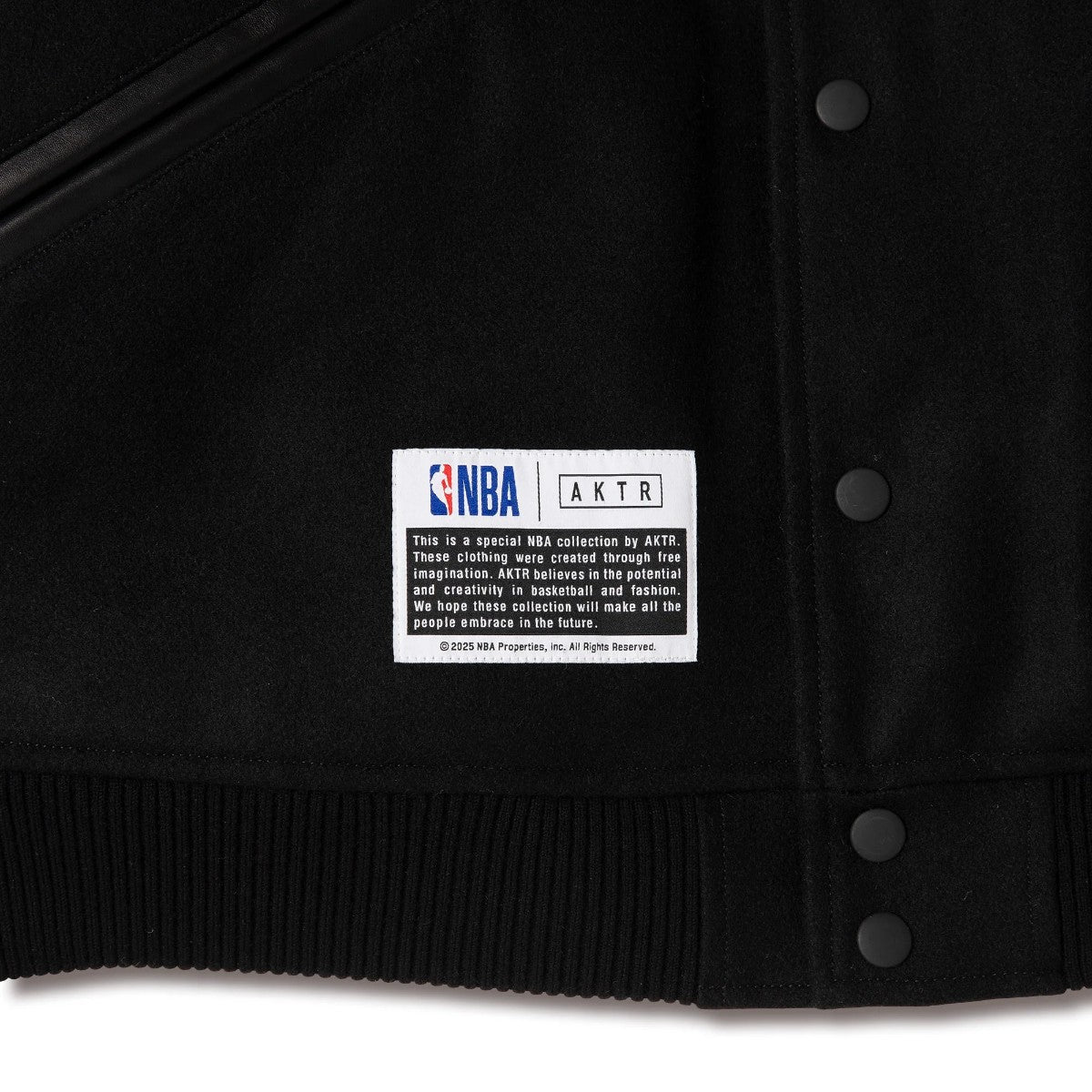 AKTR NBAxAKTR VARSITY JACKET アクター NBAxAKTR バーシティジャケット 225-055010【メンズ スタジャン ジャケット 牛革 メルトン 裏地 刺繍 25FW】