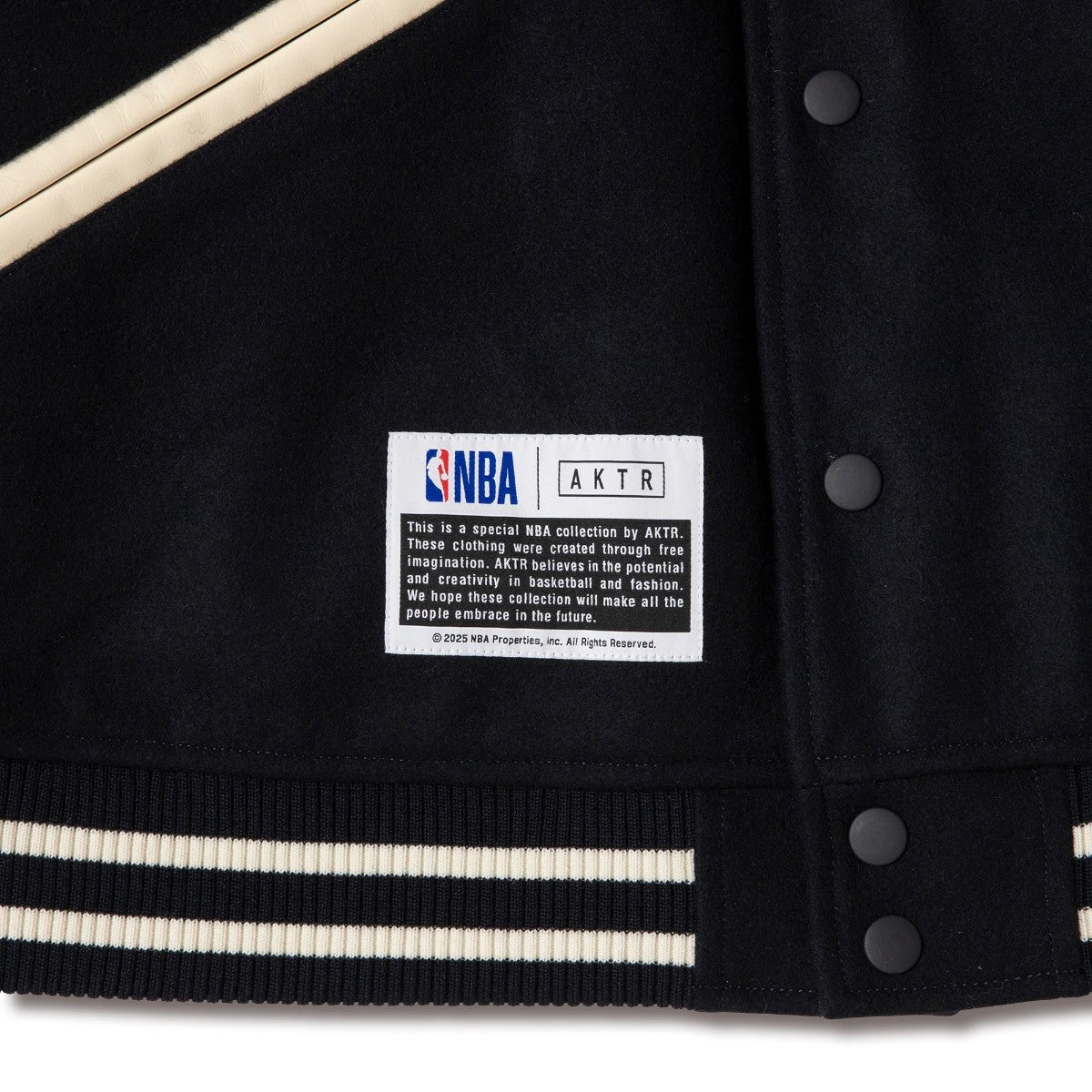 AKTR NBAxAKTR VARSITY JACKET アクター NBAxAKTR バーシティジャケット 225-055010【メンズ スタジャン ジャケット 牛革 メルトン 裏地 刺繍 25FW】