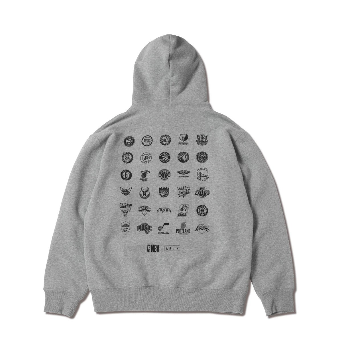 AKTR NBAxAKTR CUTUP LOGO SWEAT HOODIE アクター NBAxAKTR カットアップ ロゴ スウェット フーディー 225-058010【メンズ フーディー プルオーバー スウェット 裏起毛 刺繍 プリント 25FW】