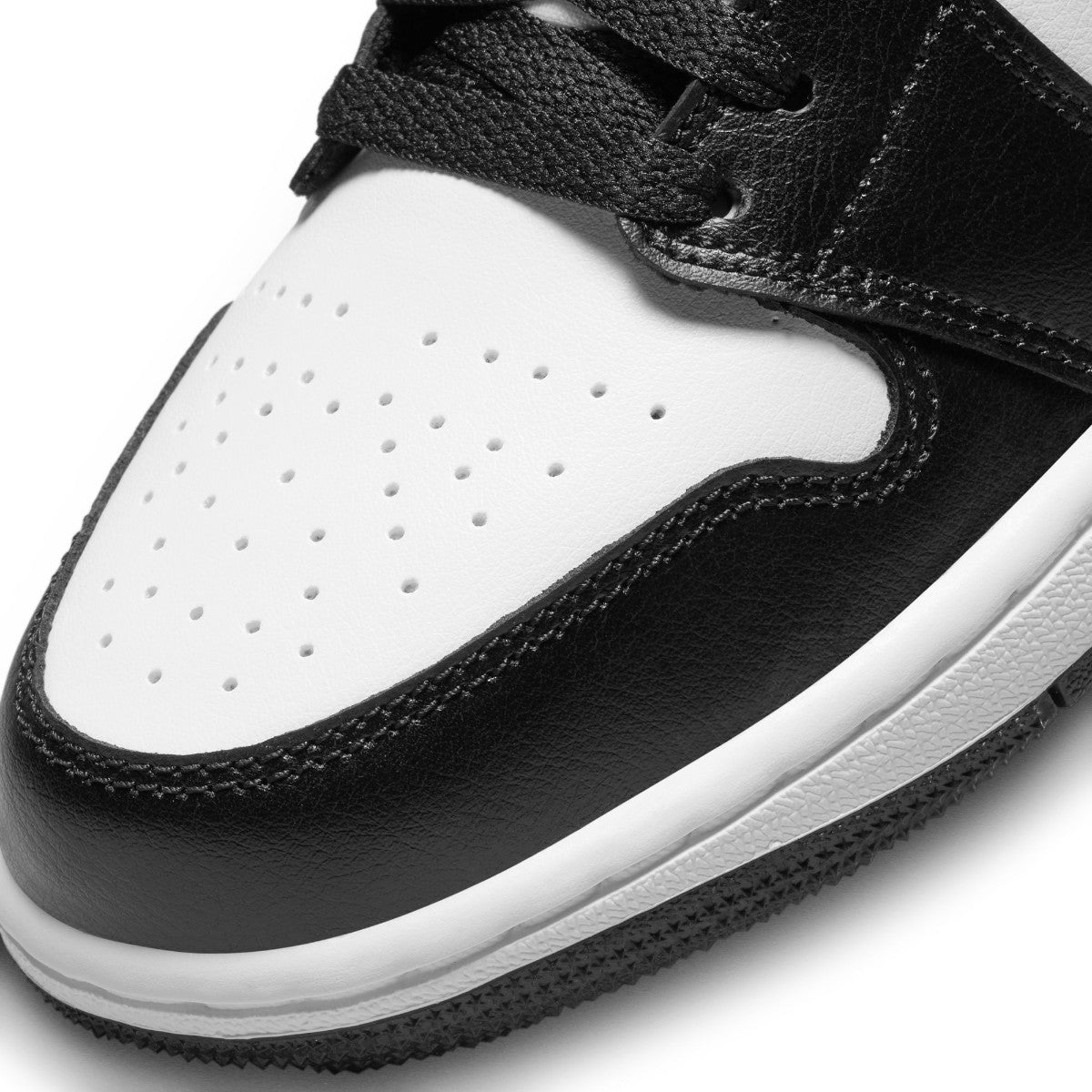 JORDAN BRAND Air Jordan 1 Low ジョーダンブランド ウィメンズ エア ジョーダン 1 Low DC0774-101【レディース スニーカー ローカット クッション性 レザーアッパー 定番シューズ 26SS】