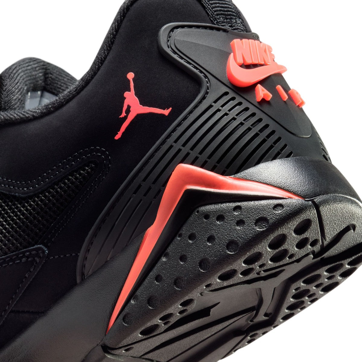 JORDAN BRAND Air Jordan Mvp 92 ジョーダンブランド エア ジョーダン Mvp 92 HQ3950-003【メンズ 耐久性 軽量 クッション性 フォームミッドソール 26SS】