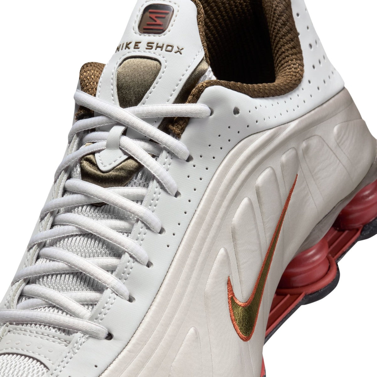 NIKE Shox R4 ナイキ ショックス R4 HQ1988-010【メンズ クッショニング 通気性 トラクション 耐久性 26SS】