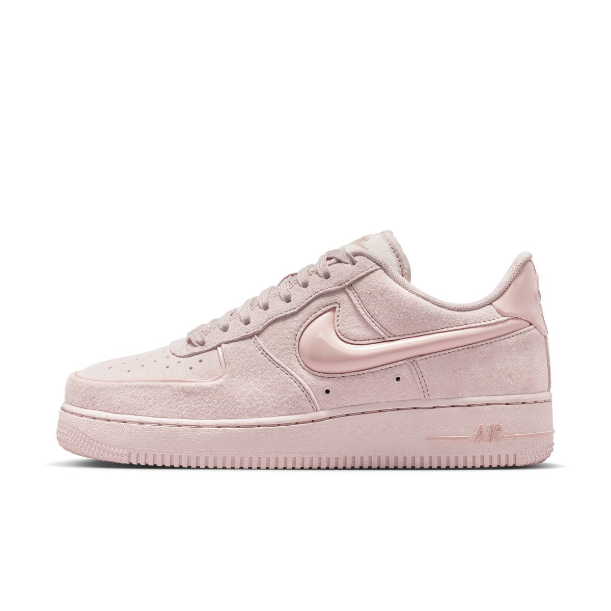 NIKE Air Force 1 '07 ナイキ ウィメンズ エア フォース 1 ’07 HV4406-601【レディース スニーカー 耐久性 快適性 クッション性 通気性 26SS】
