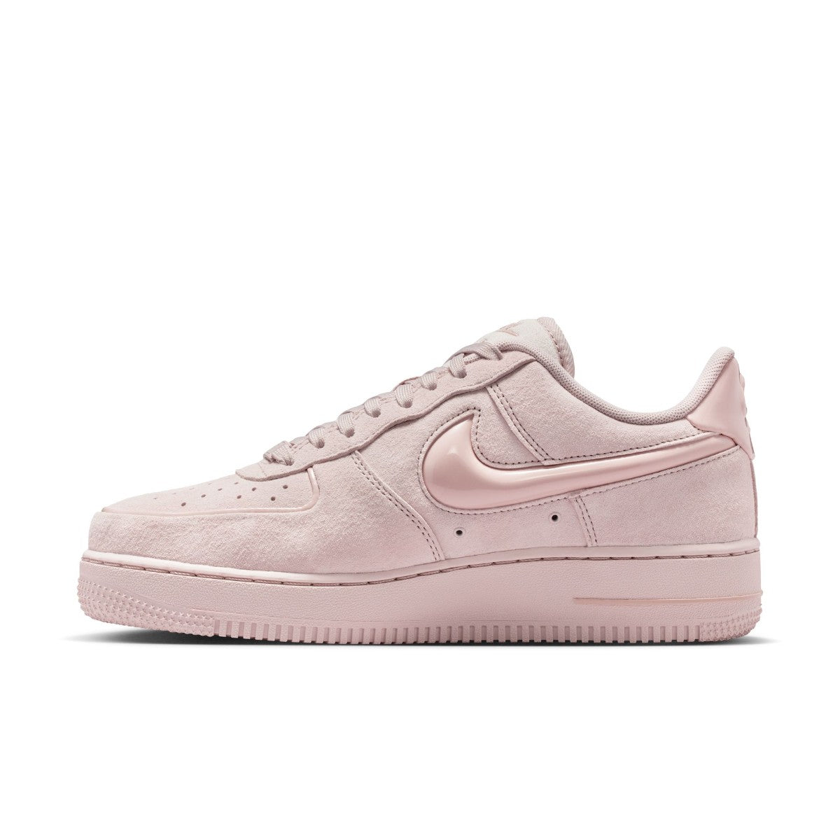 NIKE Air Force 1 '07 ナイキ ウィメンズ エア フォース 1 ’07 HV4406-601【レディース スニーカー 耐久性 快適性 クッション性 通気性 26SS】